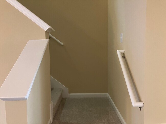 Building Photo - 3BR / 2.5 BA  At Bluffton Park