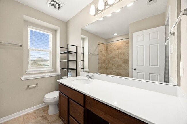 Building Photo - 14626 Lofty Cedar Dr
