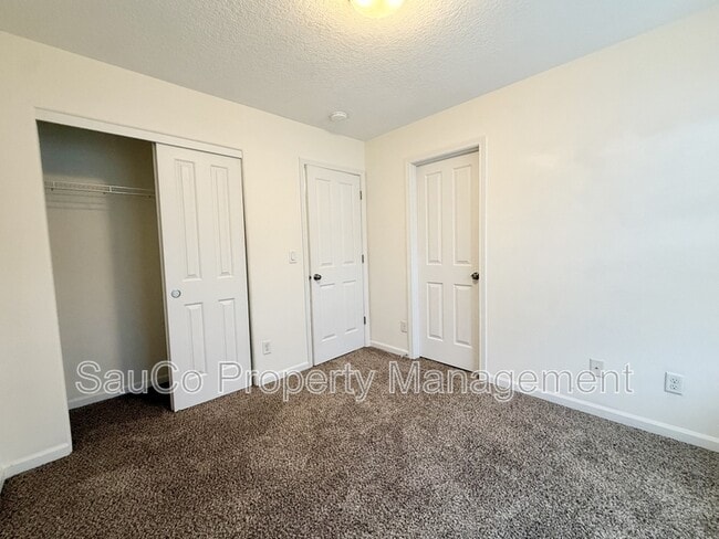 Building Photo - 11044 Southwest Sage Terrace