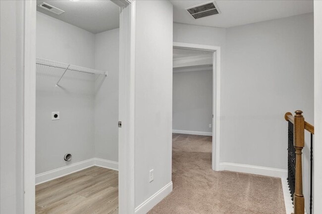 Building Photo - 1883 BEAUTIFUL HOME