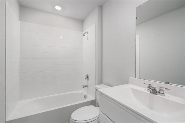 Building Photo - 4104 Alberta Ln