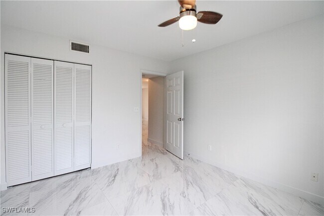 Building Photo - 105 Wading Bird Cir