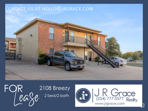 Building Photo - 2108 Breezy Dr
