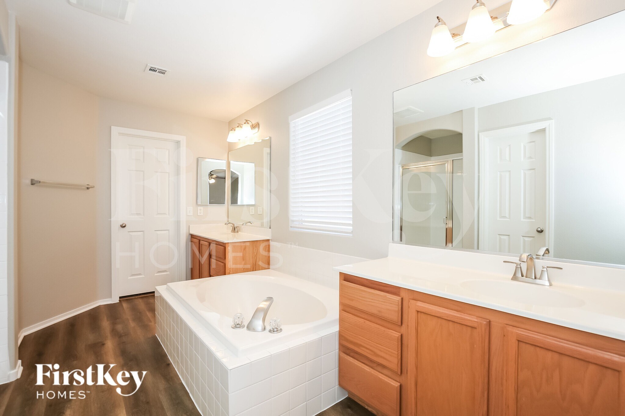 Building Photo - 5830 Brimstone Dr
