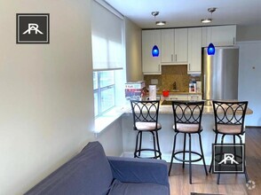 Building Photo - 1 bedroom in Brookline MA 02446