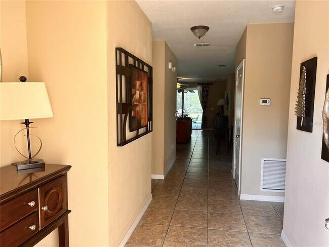 Building Photo - 9017 Paolos Pl