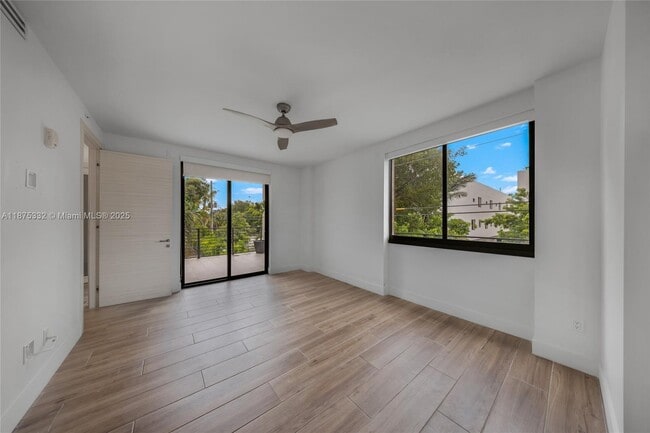 Building Photo - 3265 Bird Ave