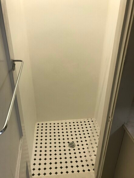 Walk-in shower - 3439 S 15th St