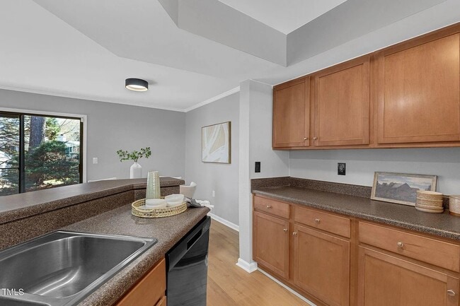 Building Photo - 7706 Falcon Rest Cir