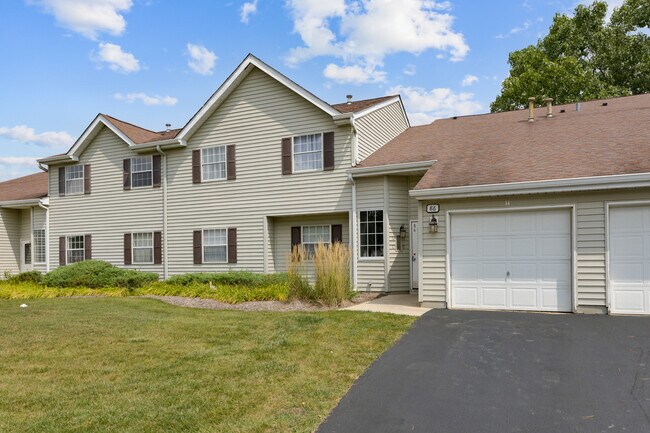 Primary Photo - 86 Gant Cir
