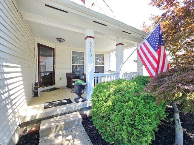 Building Photo - 4540 Redwood Vine Dr