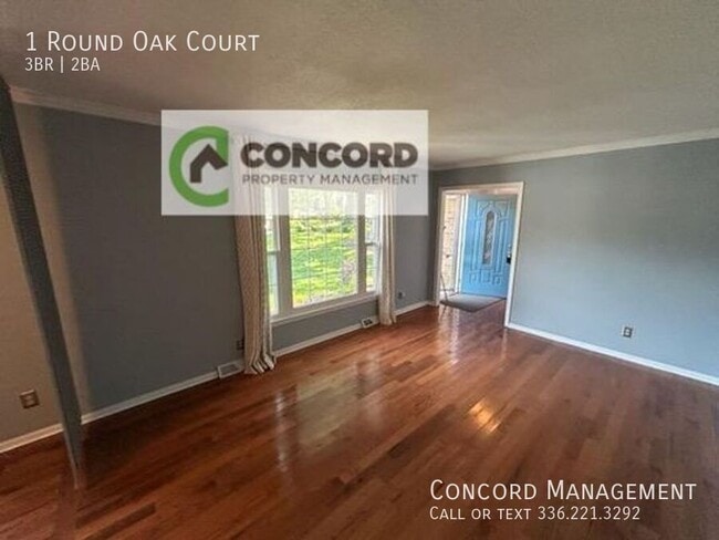 Building Photo - 1 Round Oak Ct