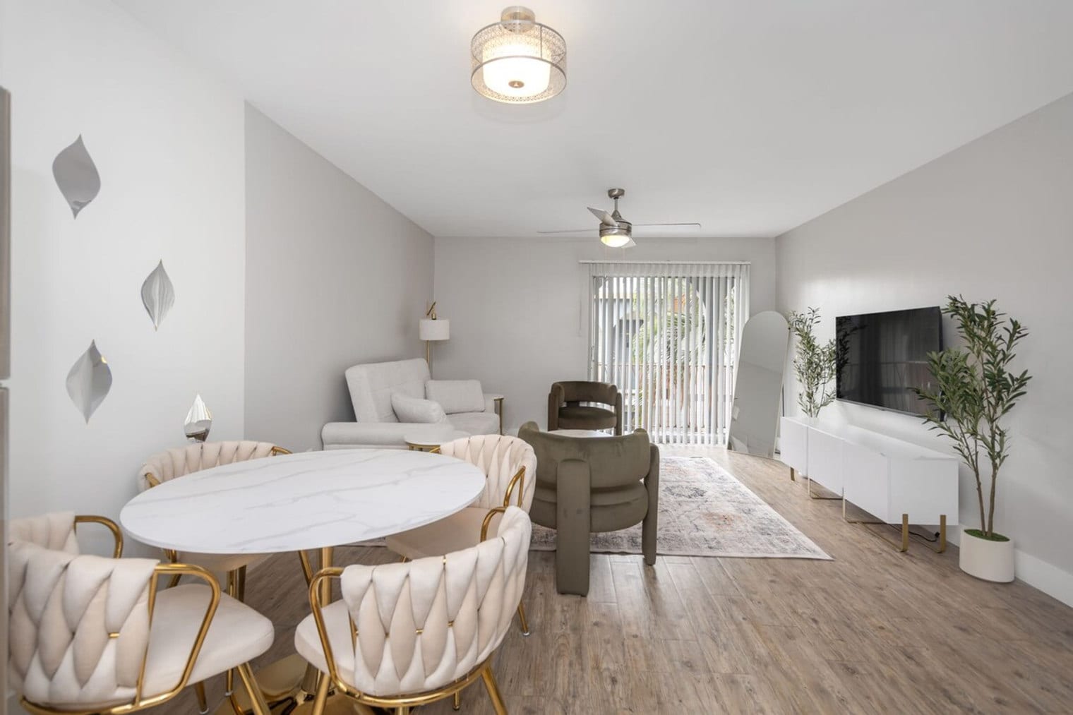 Building Photo - 4403 W Cleveland St