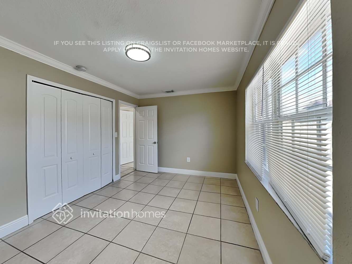 Building Photo - 1747 SW 136th Pl