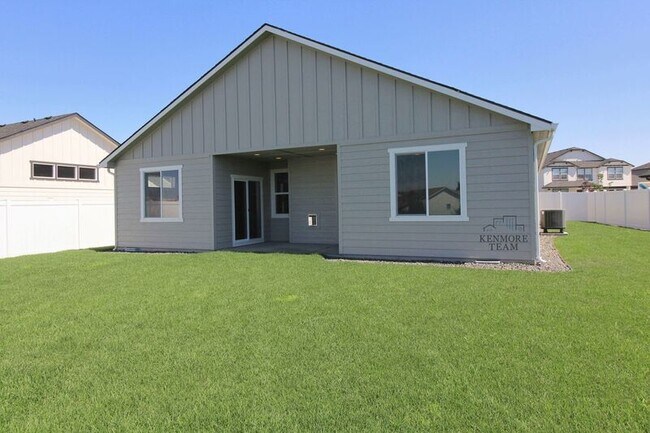 Building Photo - 4718 Philippi Dr