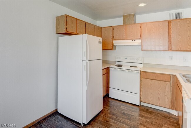 Building Photo - 4201 Terrestrial Dr