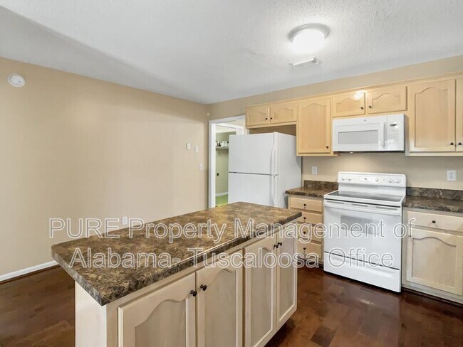 Building Photo - 2613 Willow Ridge Way