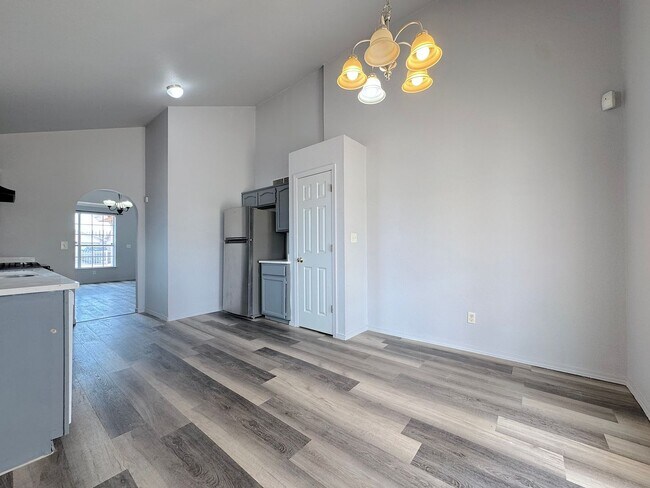 Building Photo - 12273 Tierra Maya Dr
