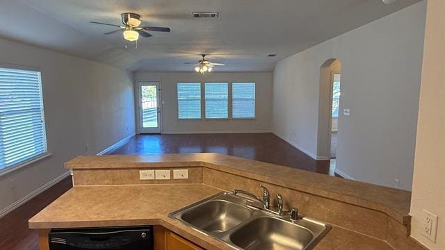 Building Photo - 519 Creekside Dr