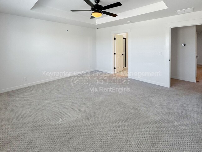 Building Photo - 6346 S Rohanna Wy
