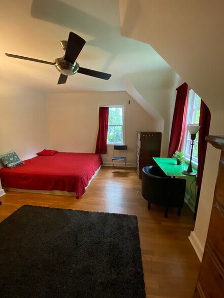 Primary Photo - 4427 Nebraska Ave NW