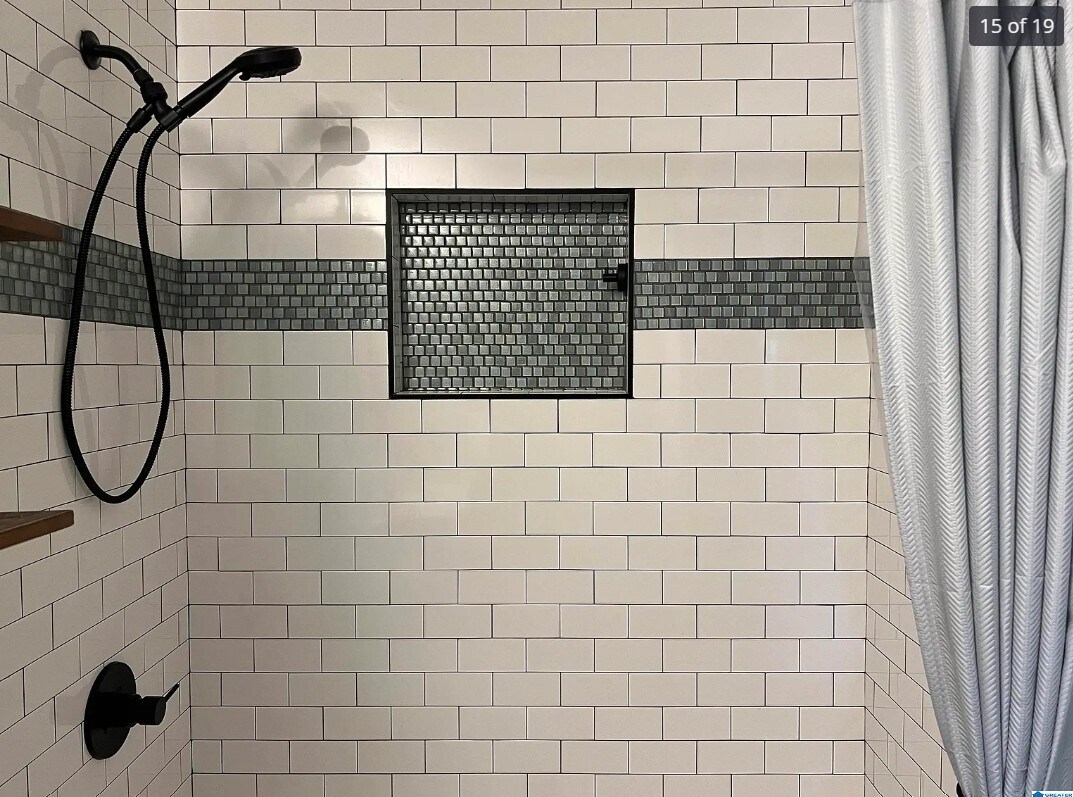 Building Photo - 601 Morning Sun Dr