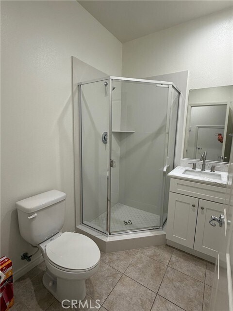 Building Photo - 33 Latitude