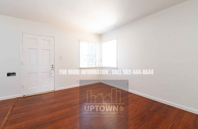 Building Photo - 519 S Tamarind Ave