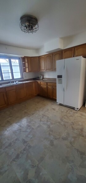 Building Photo - 173 Stuyvesant Ave