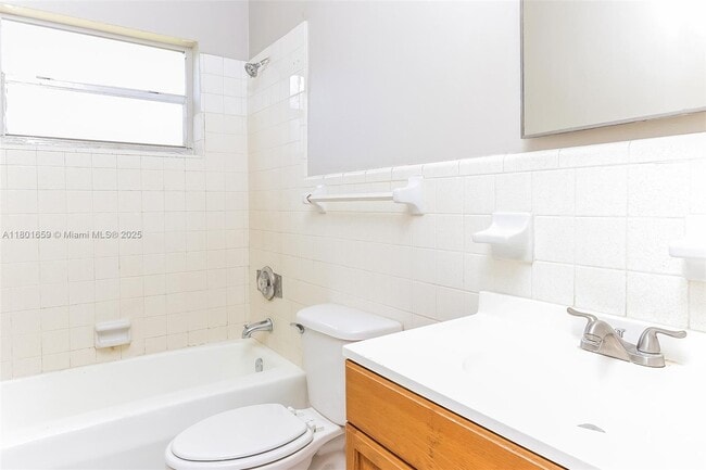 Building Photo - 4850 Andros Dr