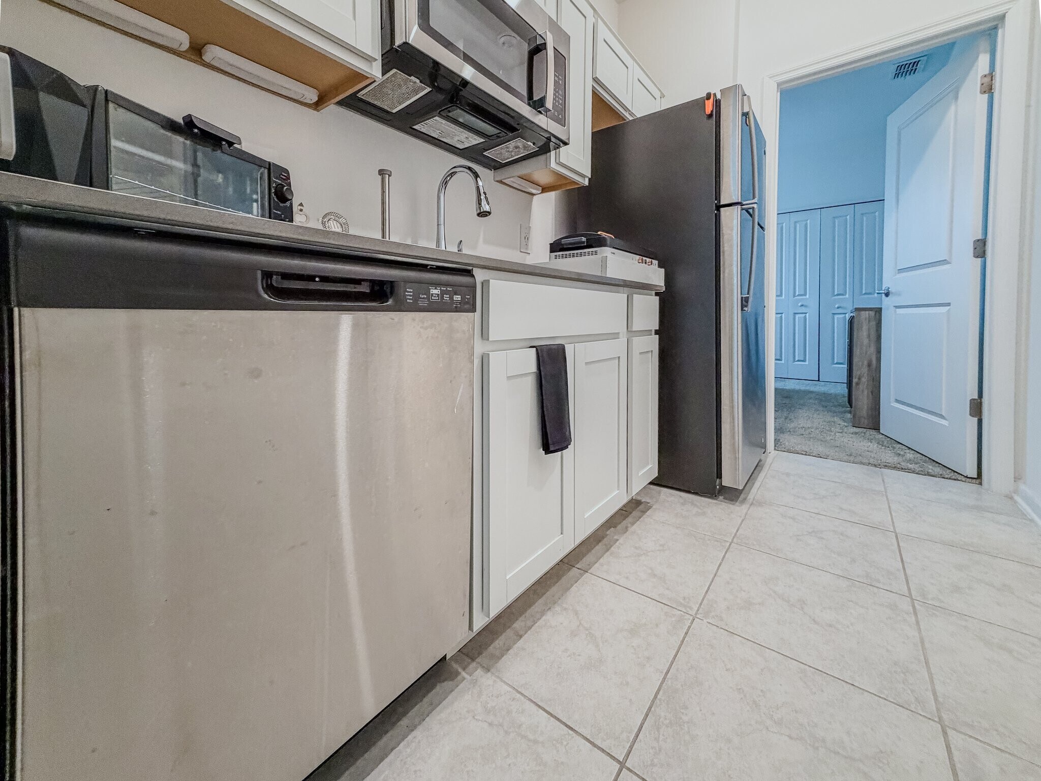 Building Photo - 1131 Pomelo St