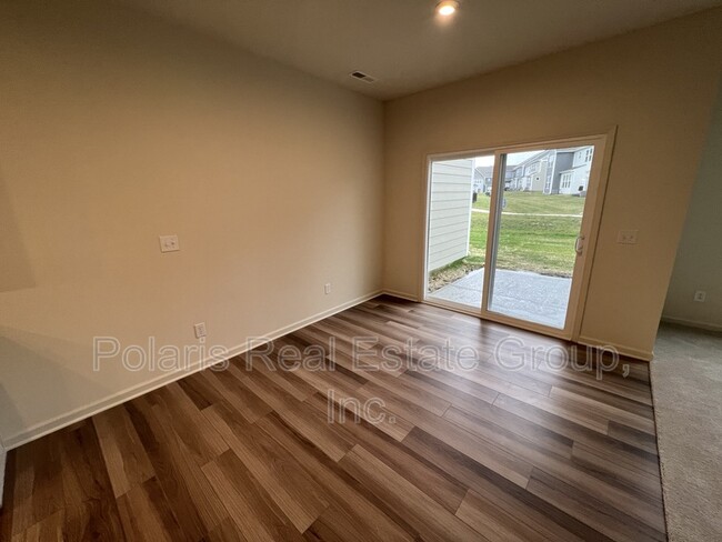 Building Photo - 14250 Tenbury Way