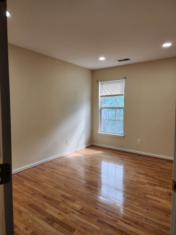 Building Photo - 14795 Links Pond Cir