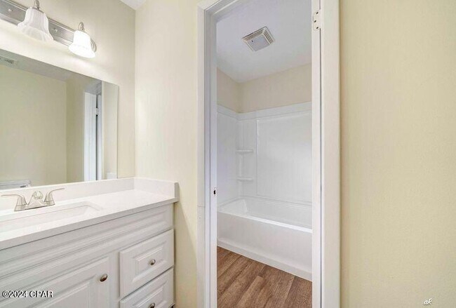 Building Photo - 310 Missouri Ave