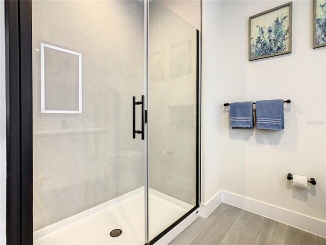 Building Photo - 17230 Blessing Dr