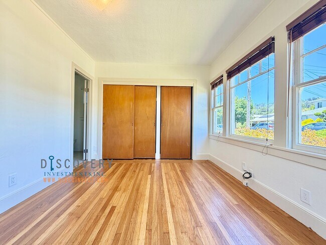 Building Photo - Newly Renovated & Turn-Key Home in Prime El Cerrito Walking Distance to BART and Parks