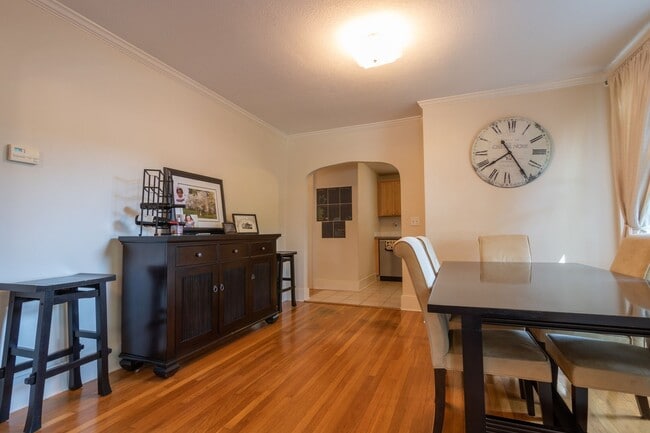 Building Photo - 6406 SE 44th Ave