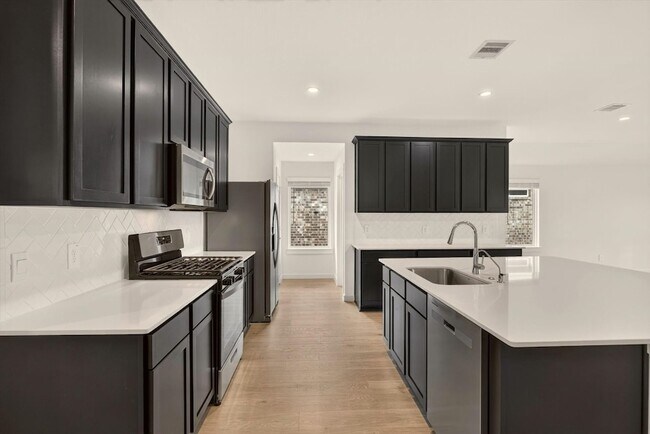 Building Photo - 29510 Paytons Park Ct
