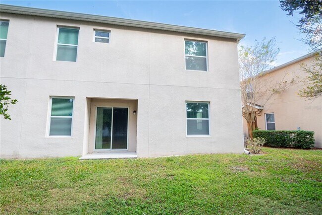 Building Photo - 3649 Seneca Club Loop