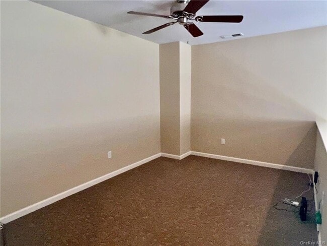 Building Photo - 41 High Ridge Ln