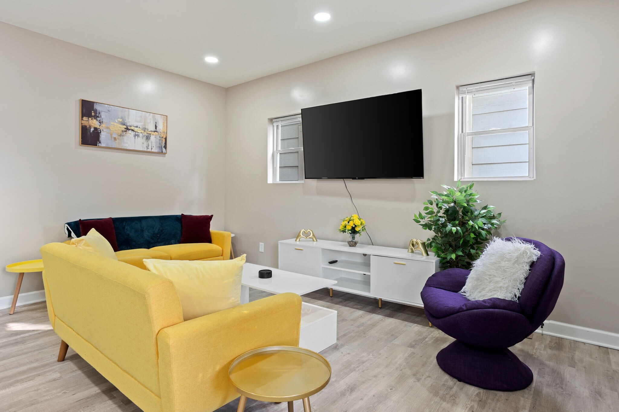 Building Photo - 1523 S East St