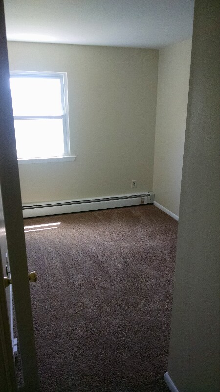 Building Photo - 2405 Walnut Ridge Dr