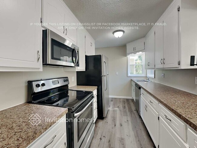 Building Photo - 4219 Georgia Ave N