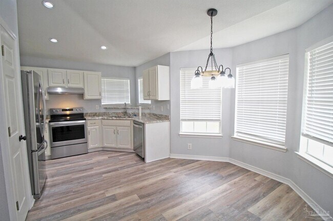 Building Photo - 8508 Indian Oaks Pl