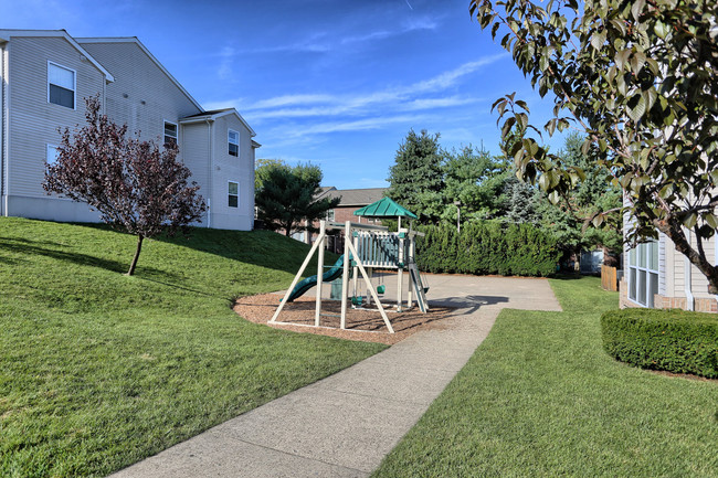 Building Photo - Huntington Park Apartments