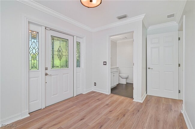 Building Photo - 6941 Hunters Rd