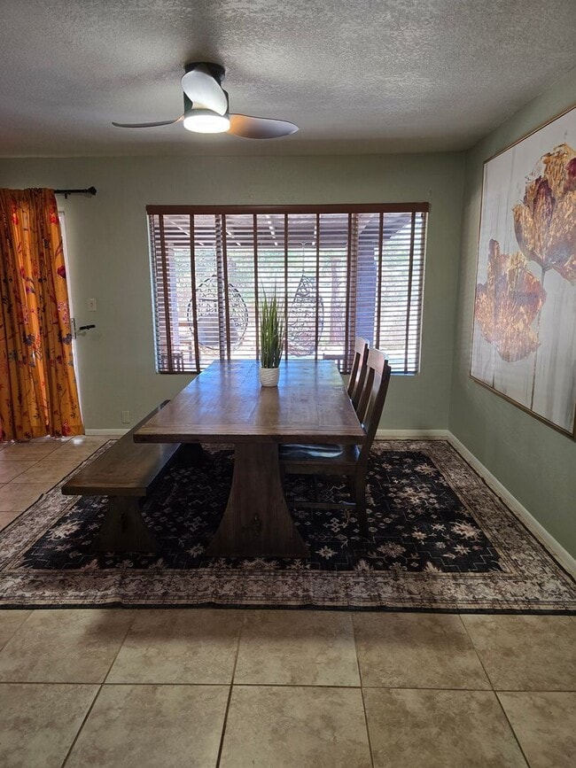 Building Photo - Furnished, 1-Year Long-Term Rental **Leasing Special $250 Off first two month rent with a year le...