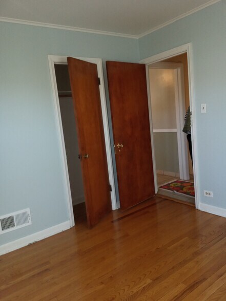 Building Photo - 2724 W Gregory St