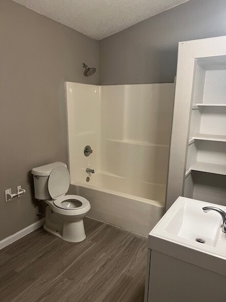 Building Photo - 9451 Gonzales Dr