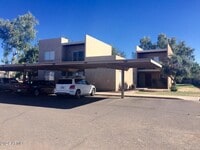 Building Photo - 2801 E Kathleen Rd